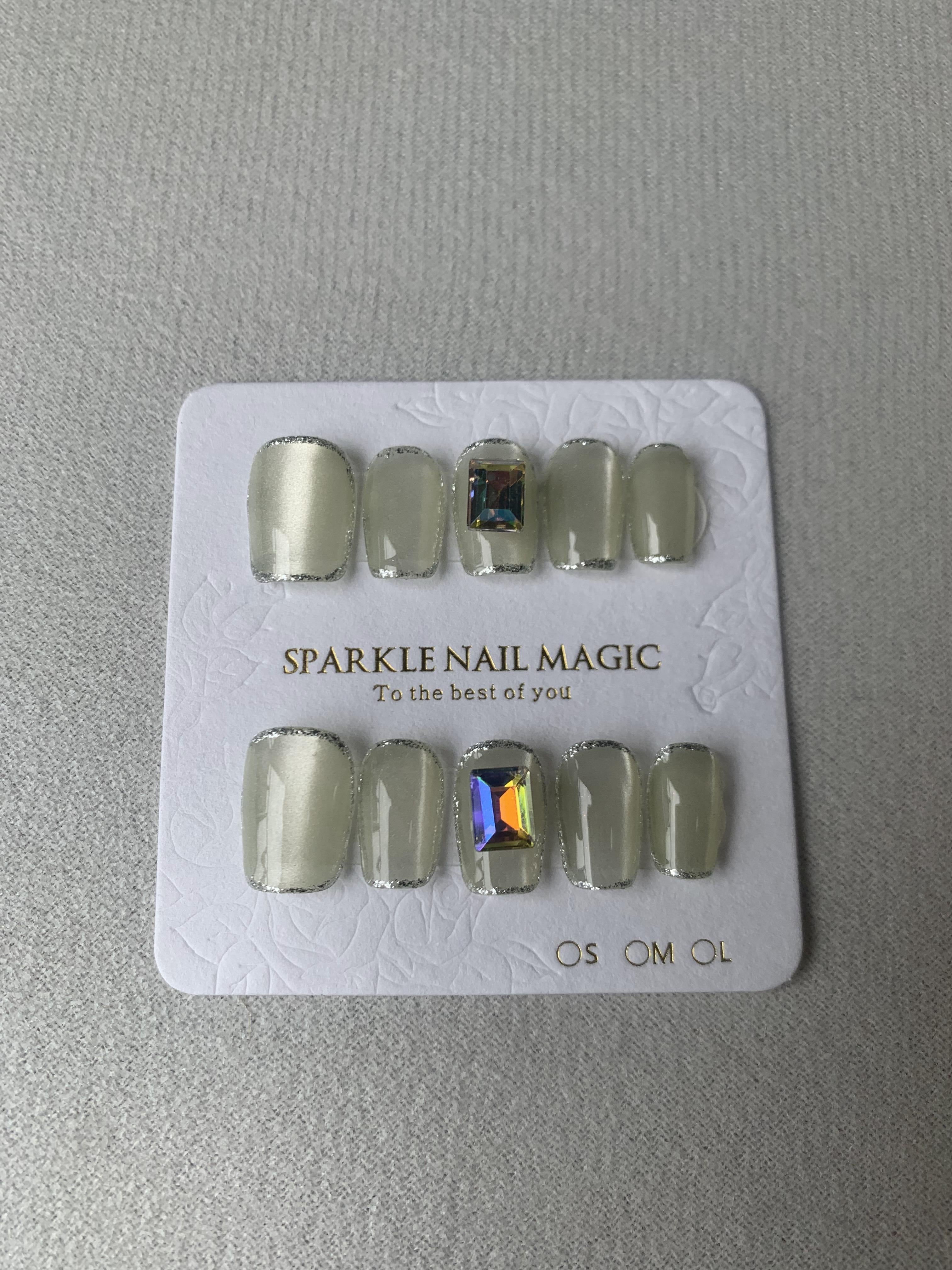 Minty Fresh Green Handmade Press-On Nails for Spring Style