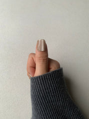Vanilla Vogue Nude Handmade Press-On Nails for Minimalist Style