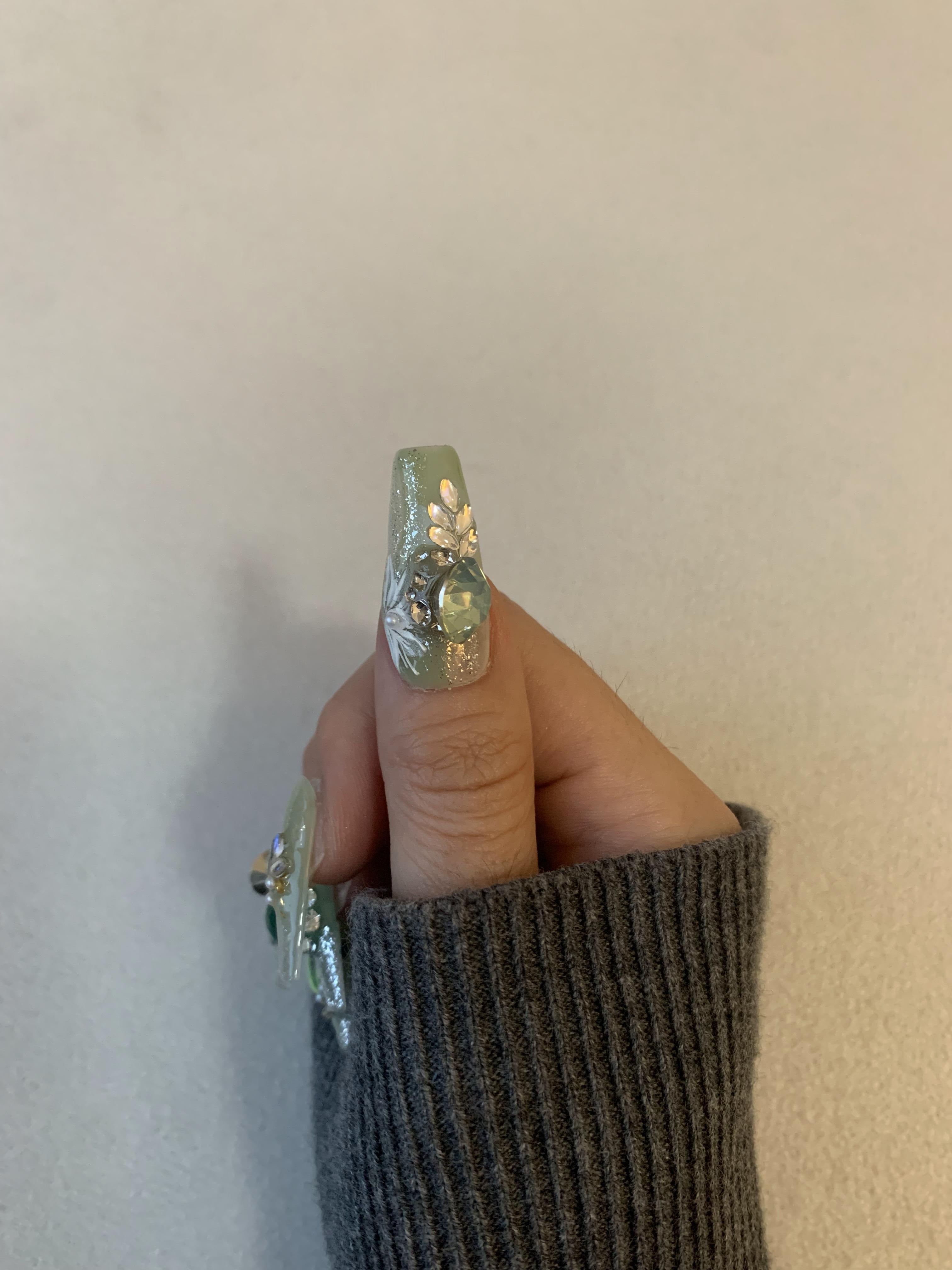 Emerald Enchantment Green Handmade Press-On Nails for Fantasy Looks