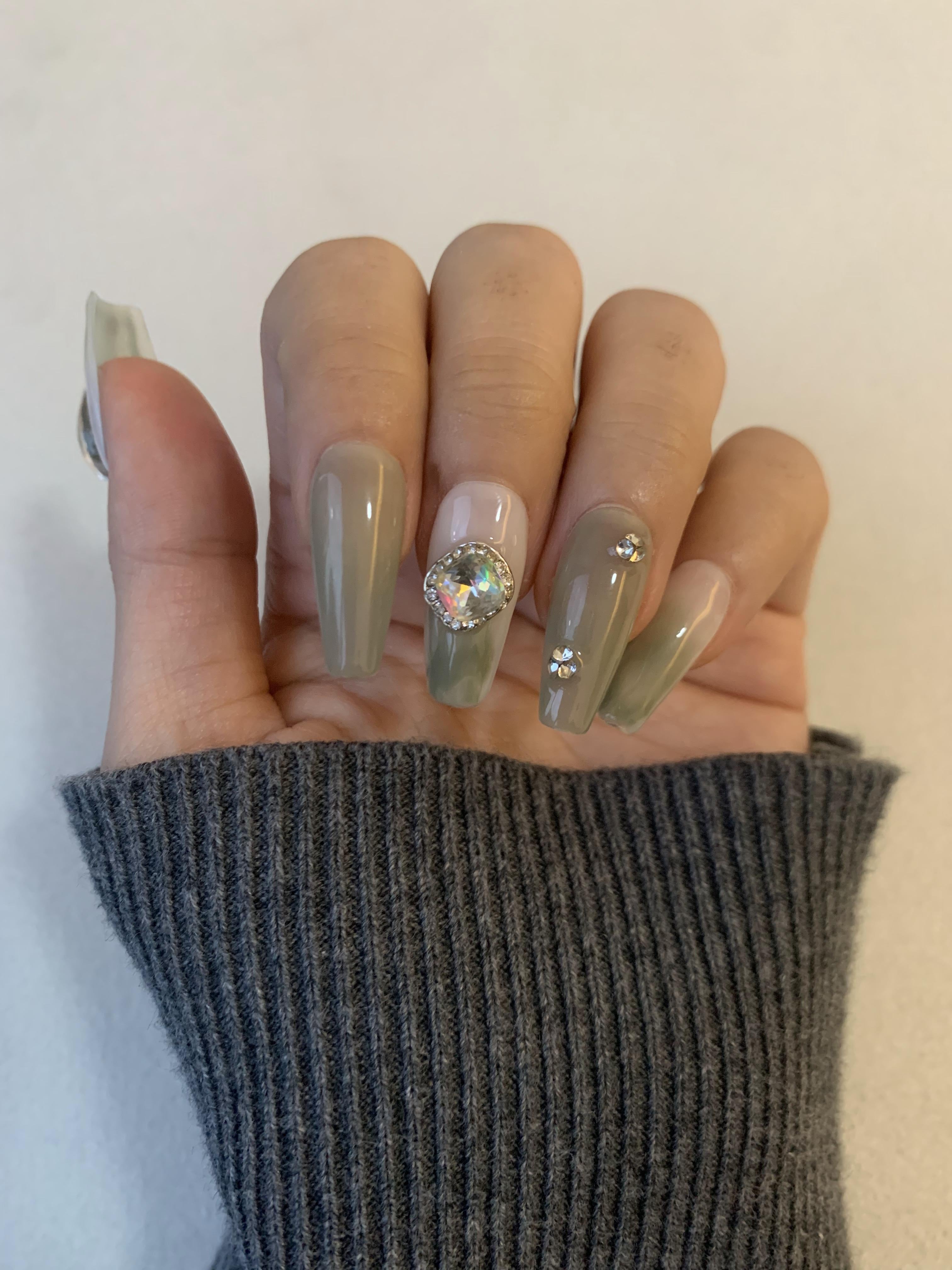 Emerald Lagoon Green Handmade Press-On Nails for Vacation